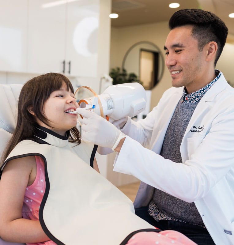 Le docteur en consultation
